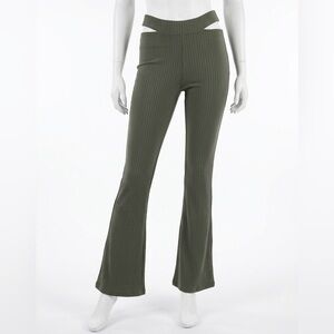 Forever 21 Moss Green Ribbed Hip-Cut Out Flare Leggings Euphoria Style Women S